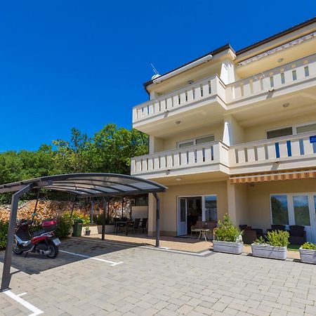 Ferienwohnung Pupic Dramalj Exterior foto