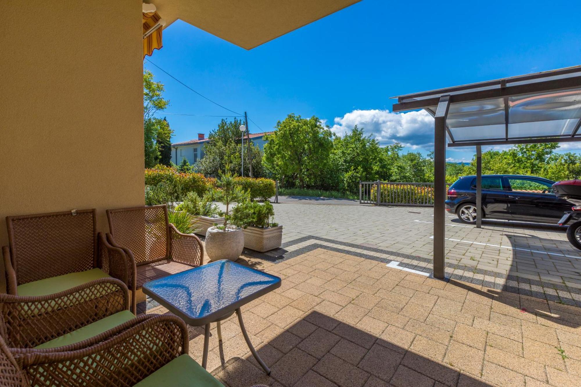Ferienwohnung Pupic Dramalj Exterior foto